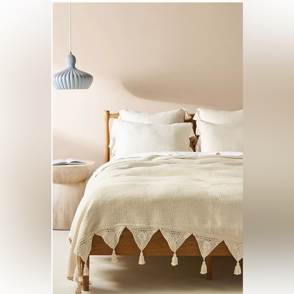 Anthropologie Crochet Graciela Coverlet